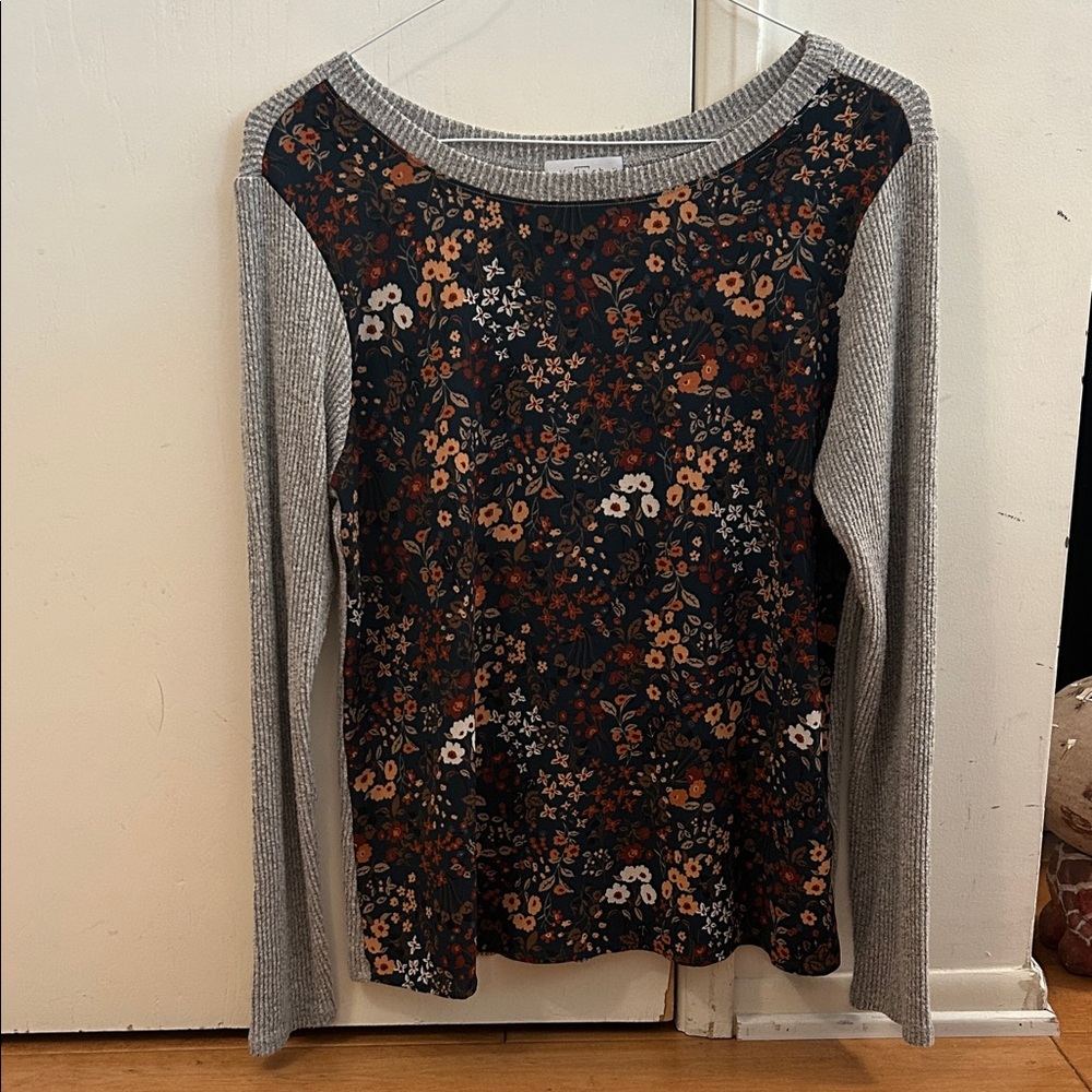 Kaileigh Floral and Gray Long Sleeve Mixed Material Blouse